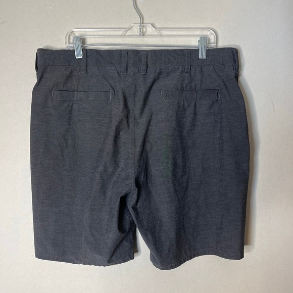 JOHNNIE-O Gray Prep-Formance Shorts - Picture 3 of 3